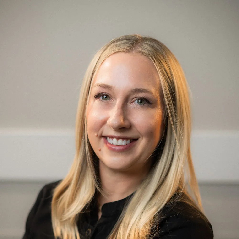 Chenessa, R.D.H.